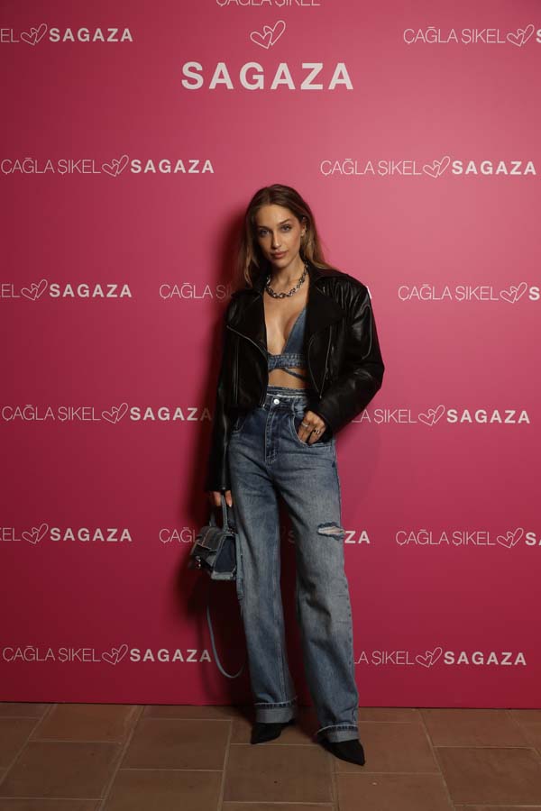 Çağla Şıkel x SAGAZA İlkbahar/Yaz 2022 koleksiyonu tanıtıldı