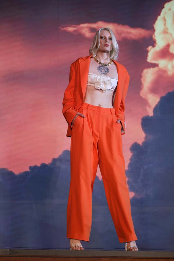 Çağla Şıkel x SAGAZA İlkbahar/Yaz 2022 koleksiyonu tanıtıldı