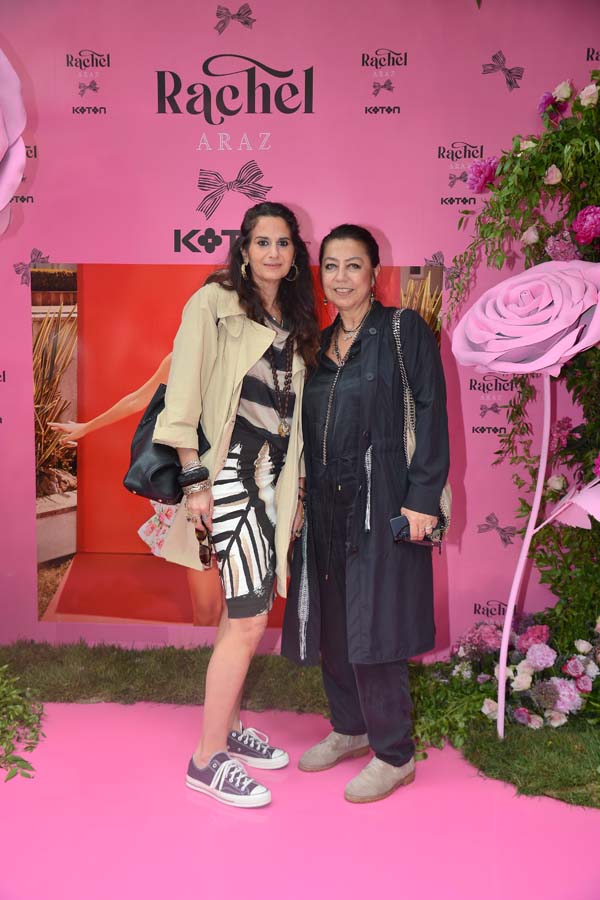 Rachel Araz x Koton Koleksiyonu’na yoğun ilgi