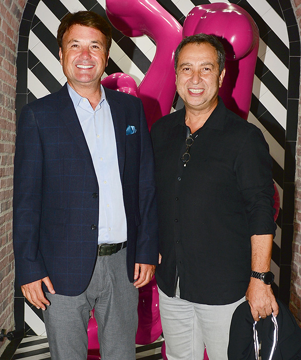 Şamdan Plus'tan görkemli ‘yaza merhaba’ daveti