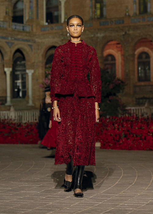 Dior Cruise 2023 koleksiyonu