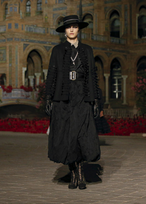 Dior Cruise 2023 koleksiyonu