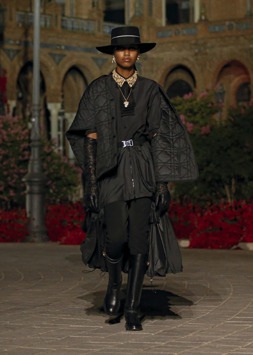 Dior Cruise 2023 koleksiyonu