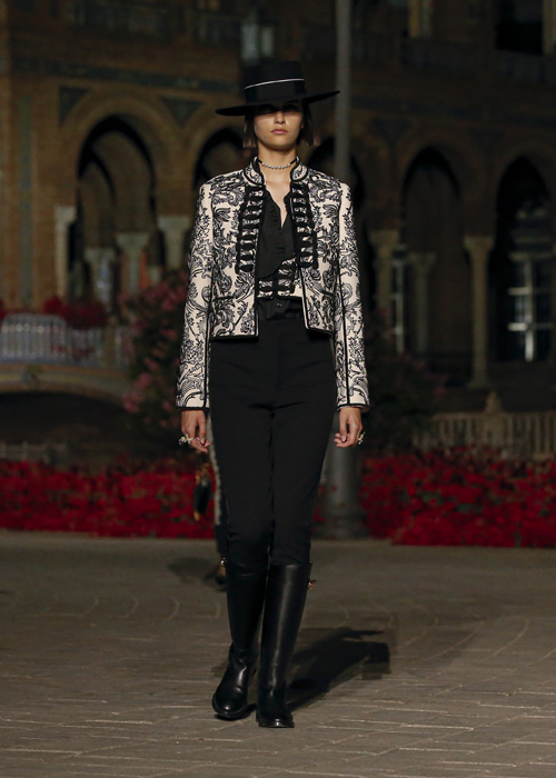 Dior Cruise 2023 koleksiyonu