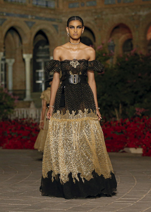 Dior Cruise 2023 koleksiyonu