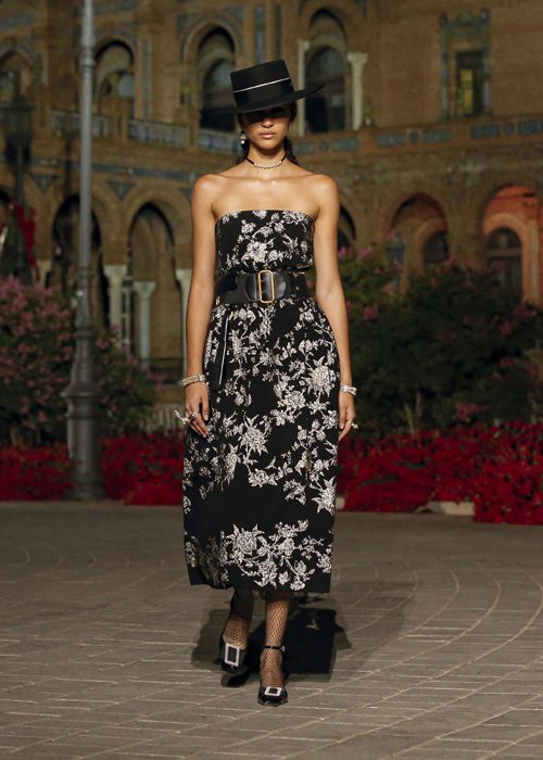 Dior Cruise 2023 koleksiyonu