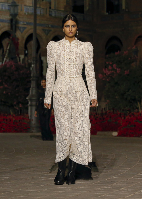 Dior Cruise 2023 koleksiyonu