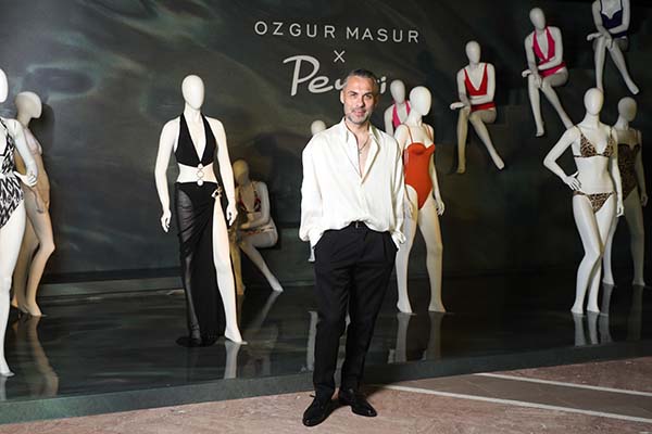 Özgür Masur X Penti koleksiyonu özel bir davetle tanıtıldı