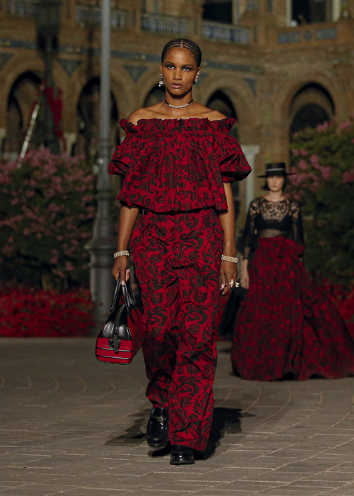 Dior Cruise 2023 koleksiyonu