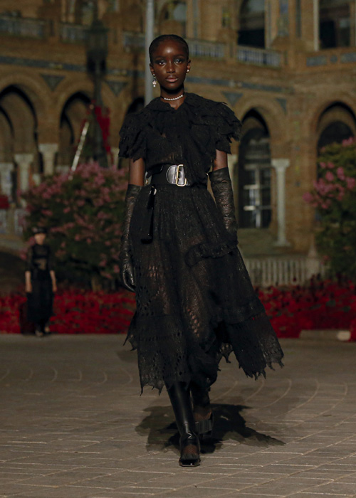 Dior Cruise 2023 koleksiyonu