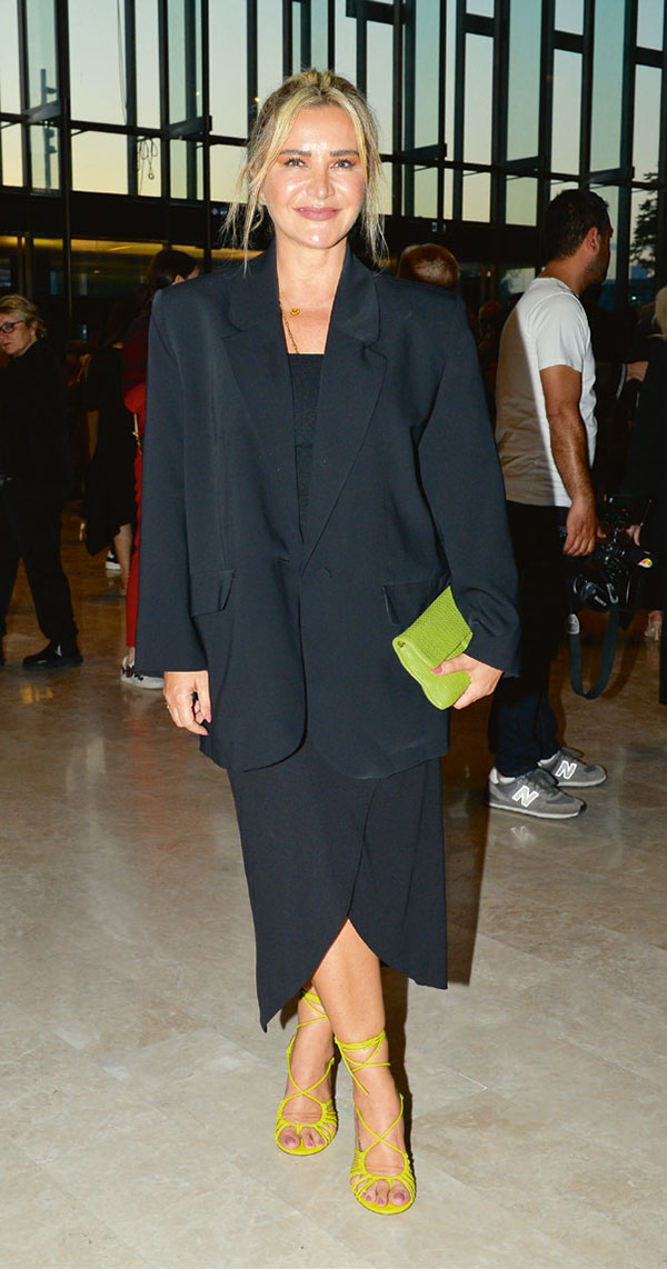 Onların seçimi rengarenk çantalar