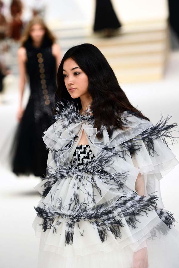 Chanel 2022-23 Sonbahar/Kış Haute Couture