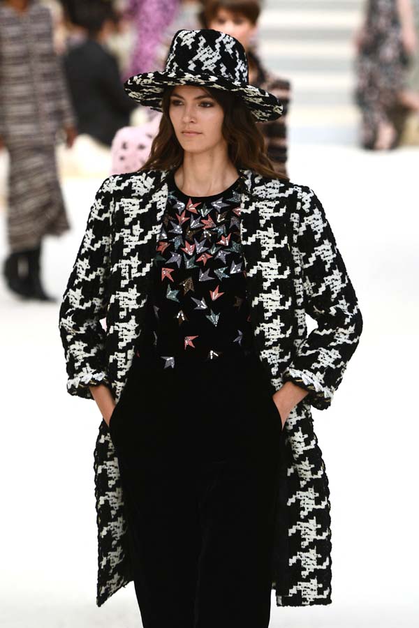 Chanel 2022-23 Sonbahar/Kış Haute Couture