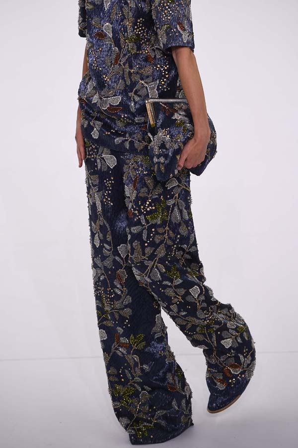 Fendi 2023 Sonbahar/Kış Haute-Couture defilesi