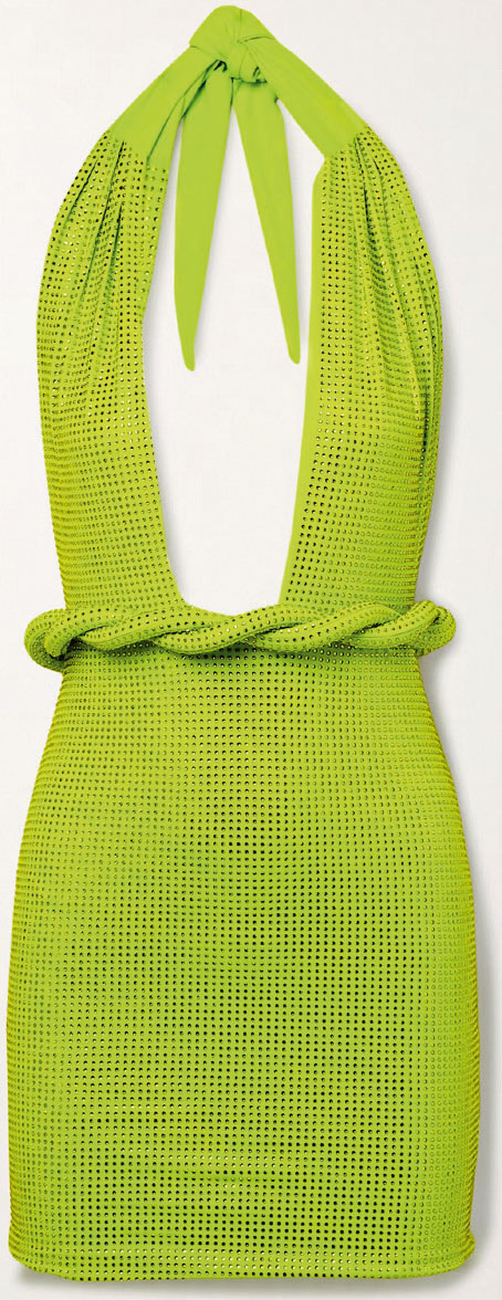 Stil sahibi isimlere sorduk yaz gardıroplarının demirbaşları neler?