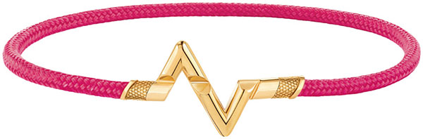 Tatilinize şık parçalar eşlik etsin