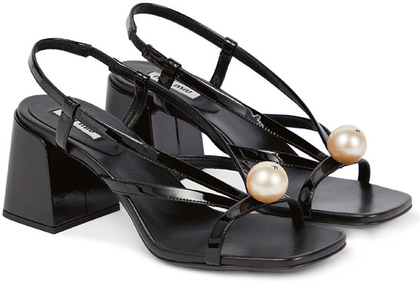 Tatilinize şık parçalar eşlik etsin