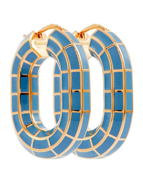 Tatilinize şık parçalar eşlik etsin