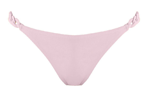 Tatilinize şık parçalar eşlik etsin