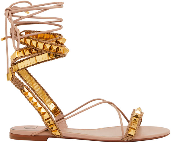 Tatilinize şık parçalar eşlik etsin