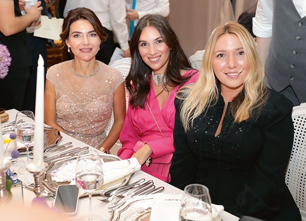 Boğaz'da görkemli düğün