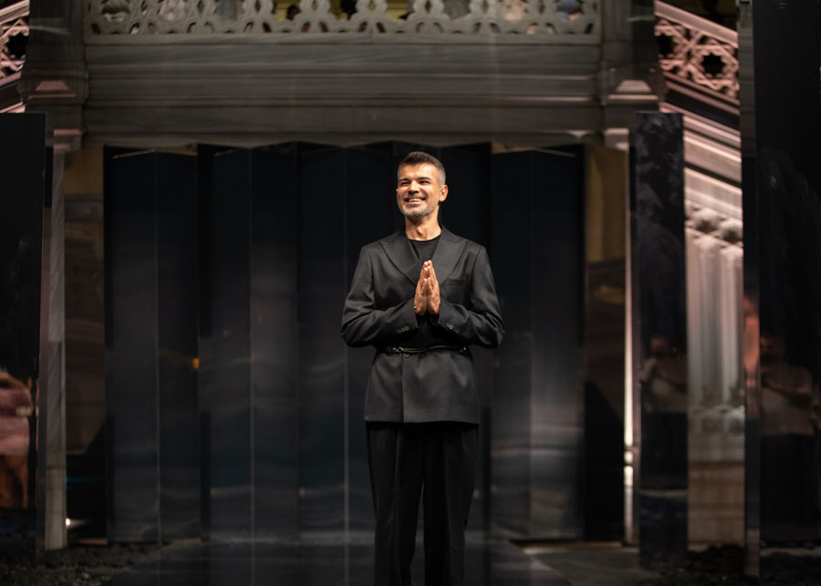 Cengiz Aktürk defilesine yıldız yağmuru