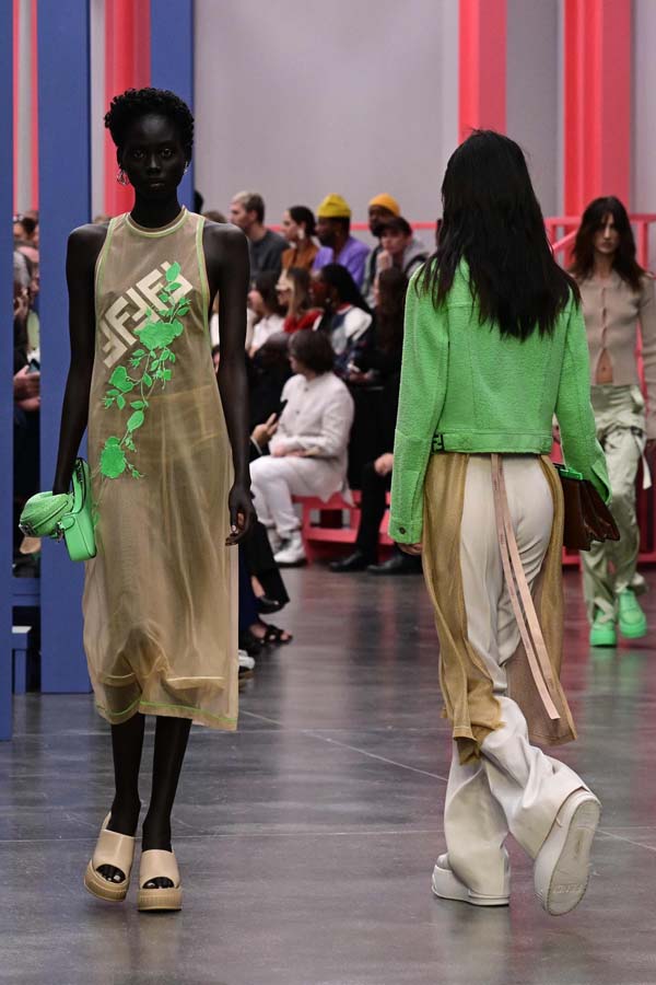 Fendi İlkbahar/Yaz 2023 koleksiyonu