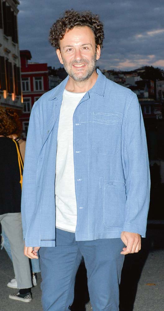 İstanbul Bienali resmen başladı