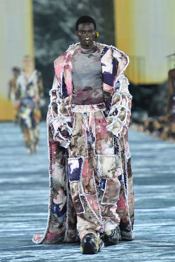 Balmain İlkbahar/Yaz 2023 koleksiyonu