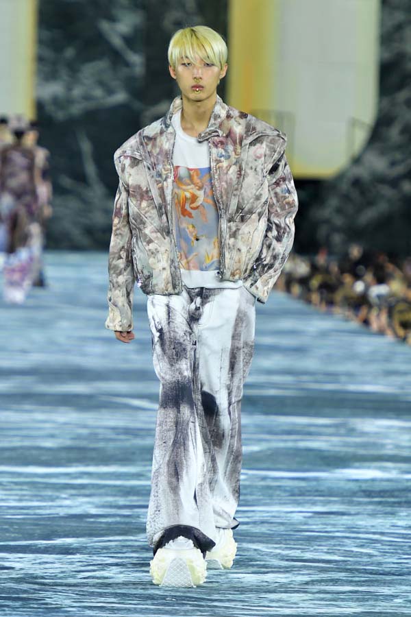 Balmain İlkbahar/Yaz 2023 koleksiyonu