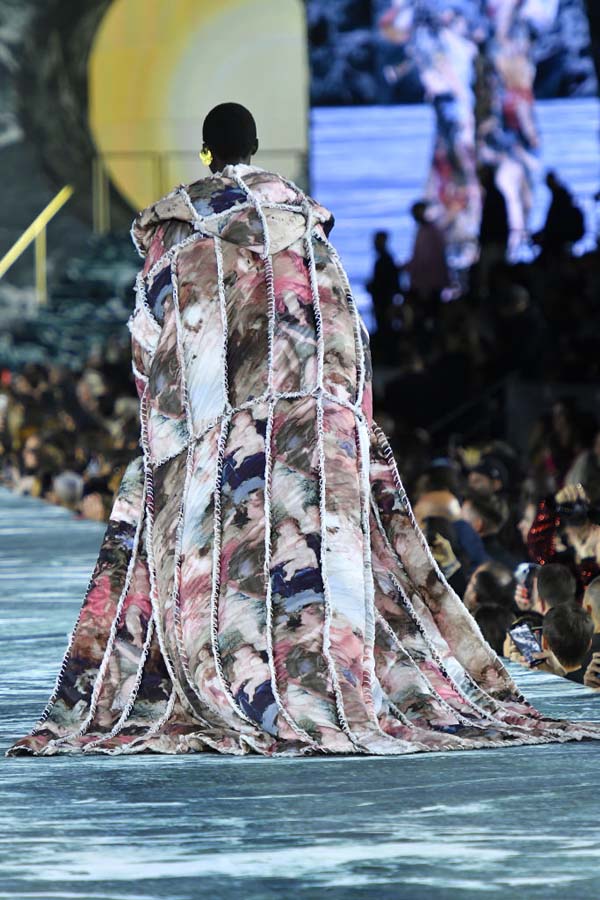 Balmain İlkbahar/Yaz 2023 koleksiyonu