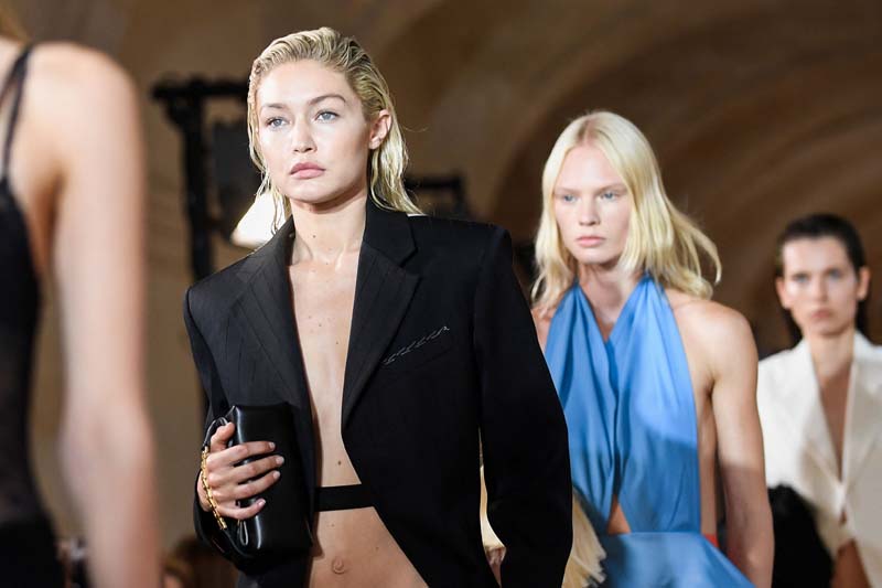 Victoria Beckham İlkbahar/Yaz 2023