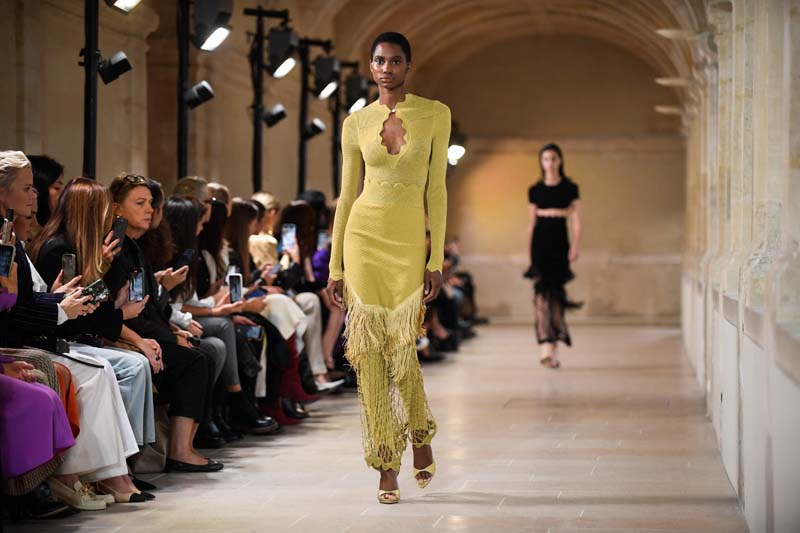 Victoria Beckham İlkbahar/Yaz 2023