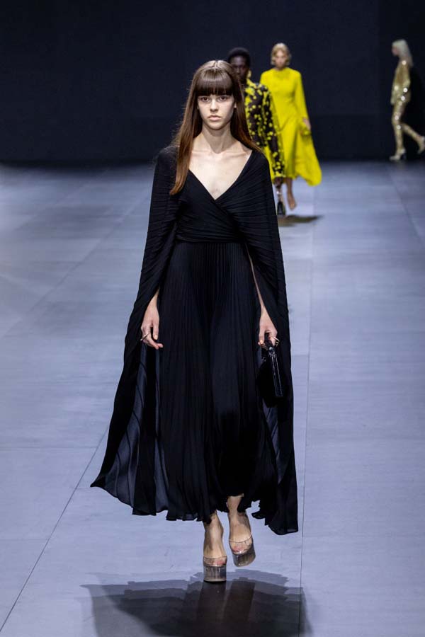 Valentino İlkbahar/Yaz 2023 koleksiyonu