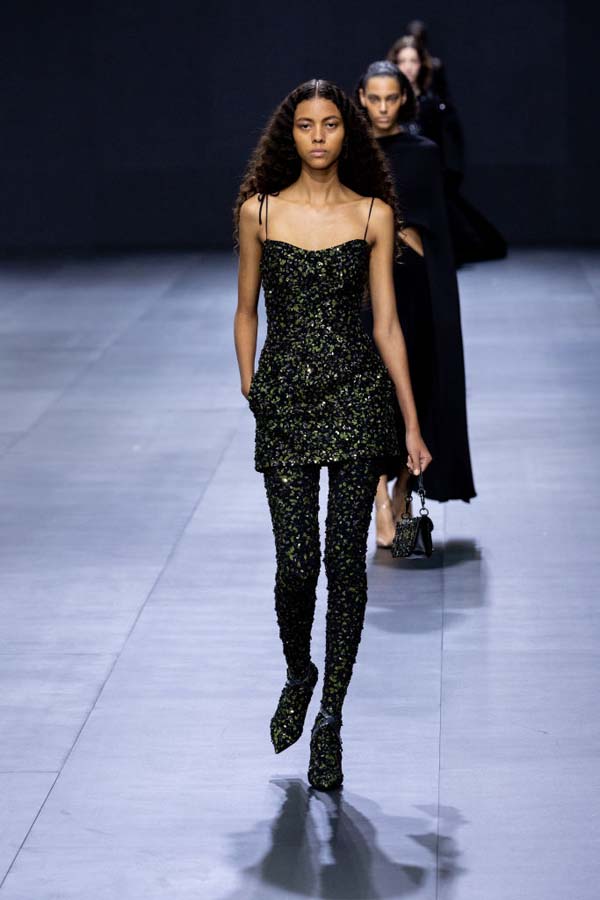 Valentino İlkbahar/Yaz 2023 koleksiyonu