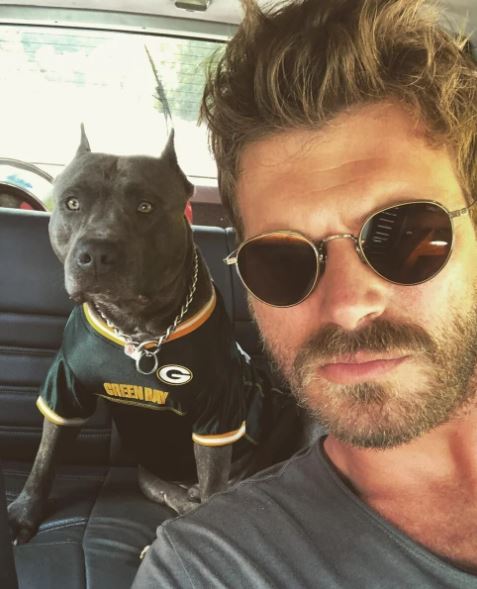 Ünlü isimler ve sevimli dostları