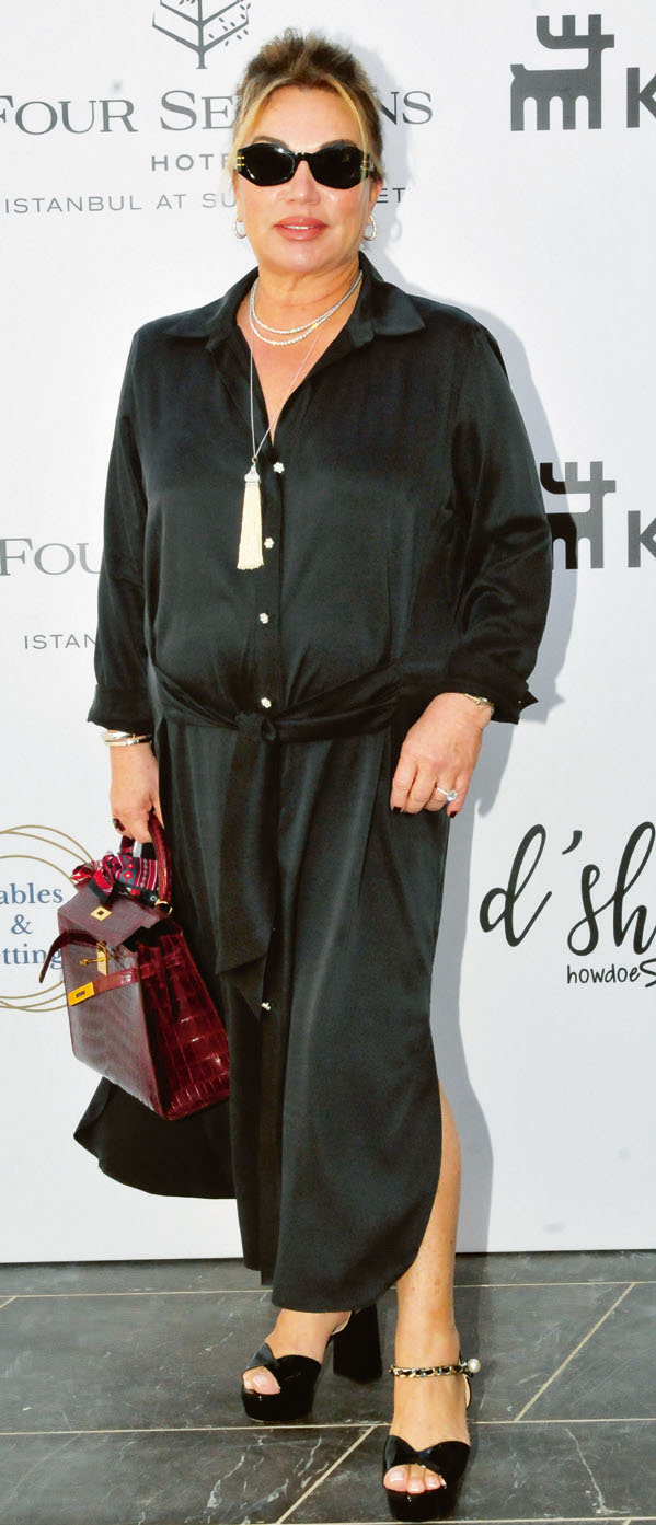 Kadın kadına sohbet