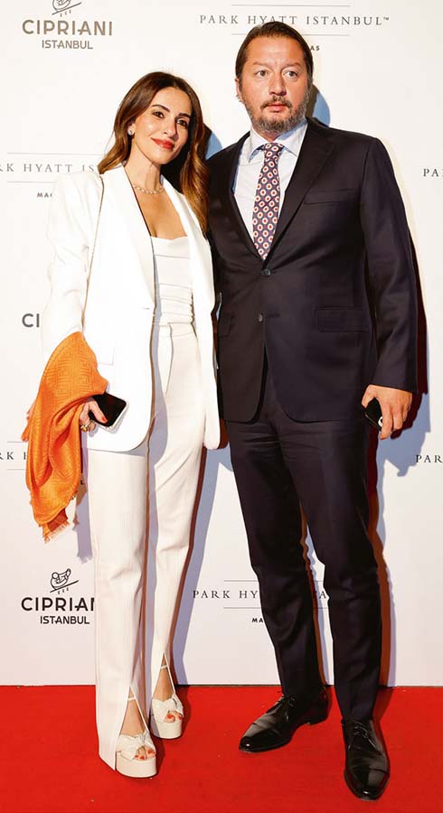 Tarihi bir binanın 100. yılı özel bir açılışla kutlandı