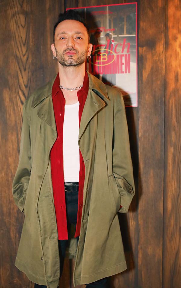 Koleksiyona kısa filmli tanıtım