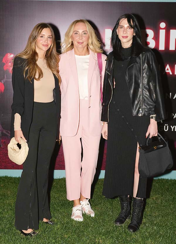 Güney Afrikalı sanatçı Bienal için İstnbul'da