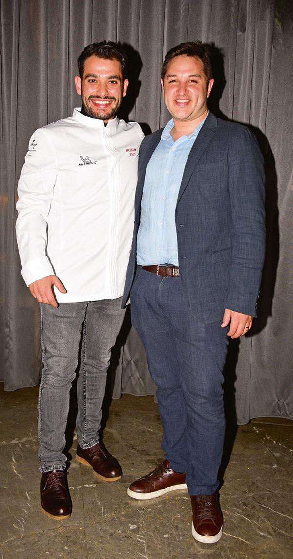 Yıldızlarını törenle aldılar