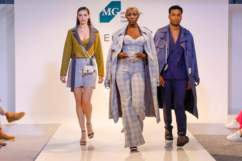 Emre Erdemoğlu kokulardan ilham alarak  yeni koleksiyonunu tasarladı