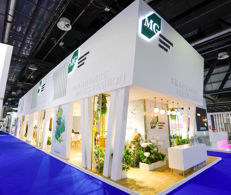 Emre Erdemoğlu kokulardan ilham alarak  yeni koleksiyonunu tasarladı