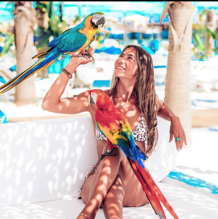 Zeynep Tokuş'tan kamp pozları