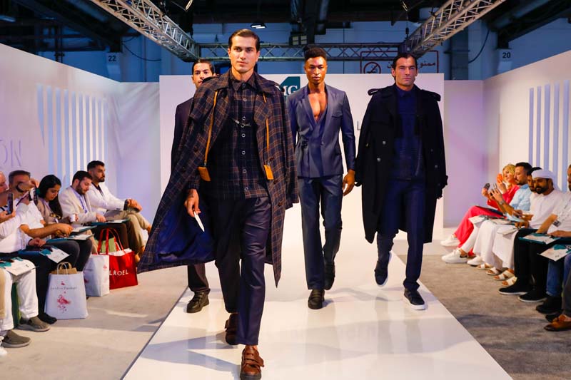 Emre Erdemoğlu kokulardan ilham alarak  yeni koleksiyonunu tasarladı