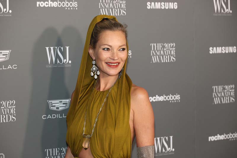 Bütün dikkatler Kate Moss'un üzerinde
