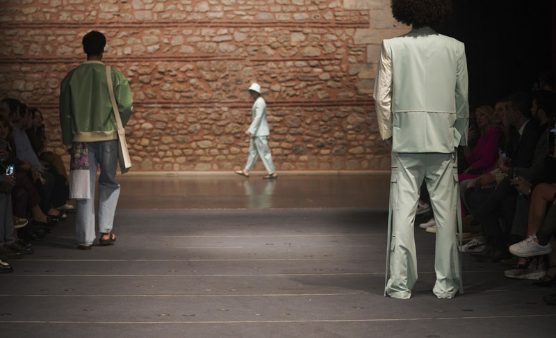 Şehirden Kaçış, Doğaya Özlem; “Kırda Öğle Yemeği”