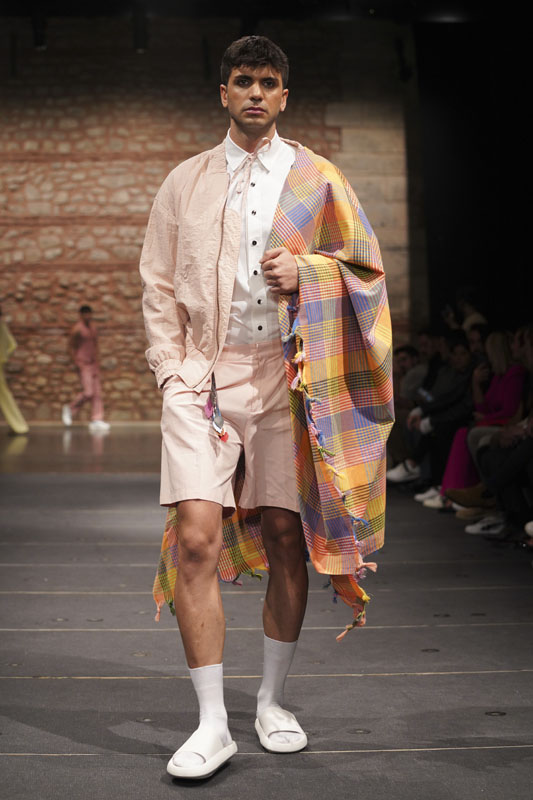 Şehirden Kaçış, Doğaya Özlem; “Kırda Öğle Yemeği”