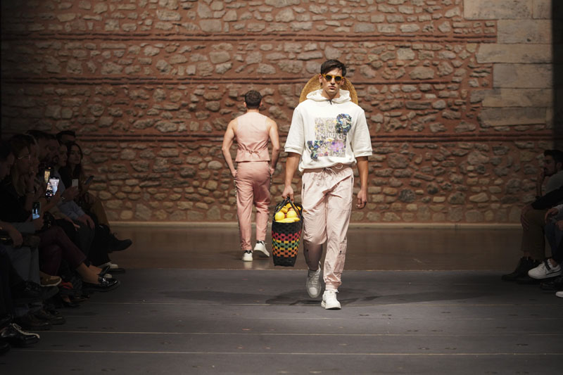 Şehirden Kaçış, Doğaya Özlem; “Kırda Öğle Yemeği”