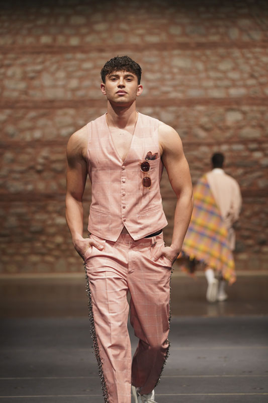 Şehirden Kaçış, Doğaya Özlem; “Kırda Öğle Yemeği”